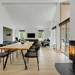 Vakantiehuis Heidi - 1km From The Sea By Interhome