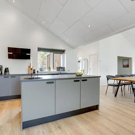 Heidi - 1km From The Sea By Interhome Feriehus *